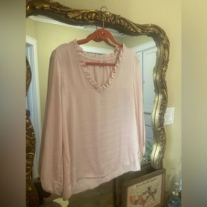 Old Navy matte satin like material V-neck ruffle blouse